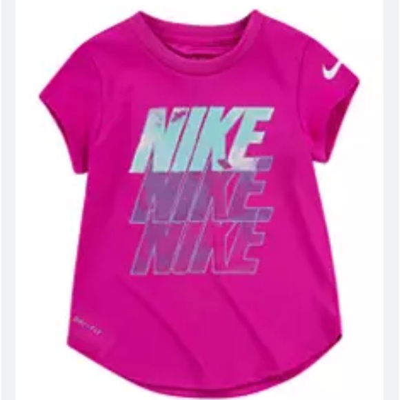 Nike Girls Short Sleeve Block Stack T-Shirt - Picture 1 of 2